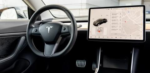 Tesla Model 3 2019