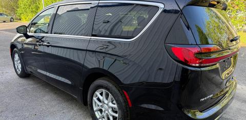 Chrysler Pacifica 2026