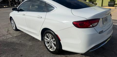 Chrysler 200 2015