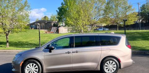 Chrysler Pacifica 2017