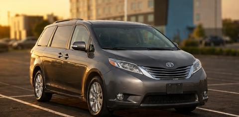 Toyota Sienna 2015