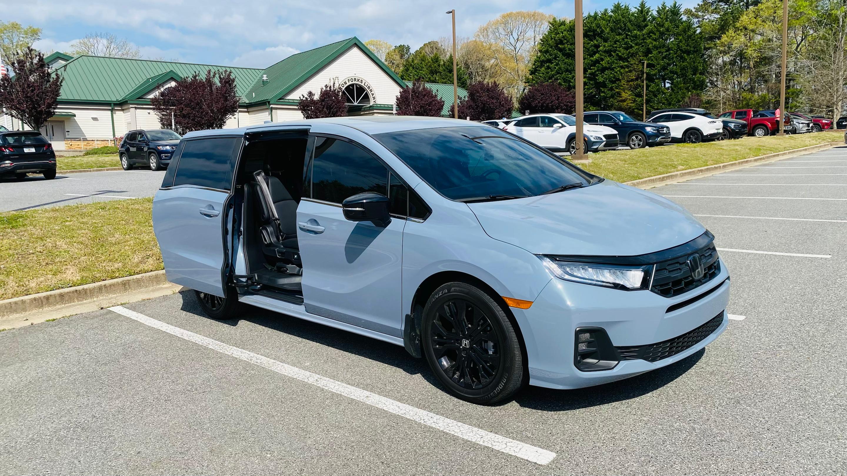 Honda Odyssey 2025 in Cumming, GA