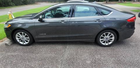 Ford Fusion Hybrid 2019