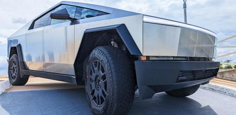 Tesla Cybertruck 2024