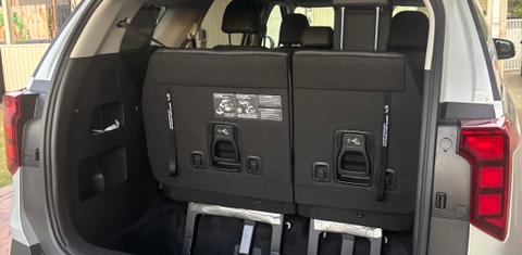 Kia Carnival Hybrid 2026