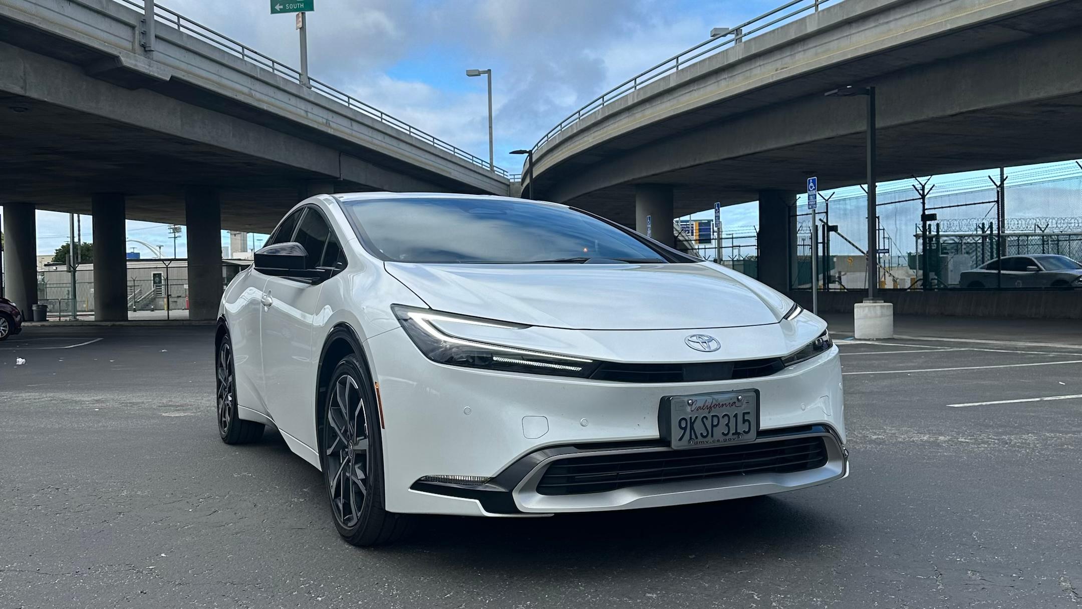 Toyota Prius Prime 2024 in Long Beach, CA