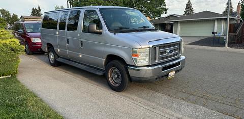 Ford Econoline 2013