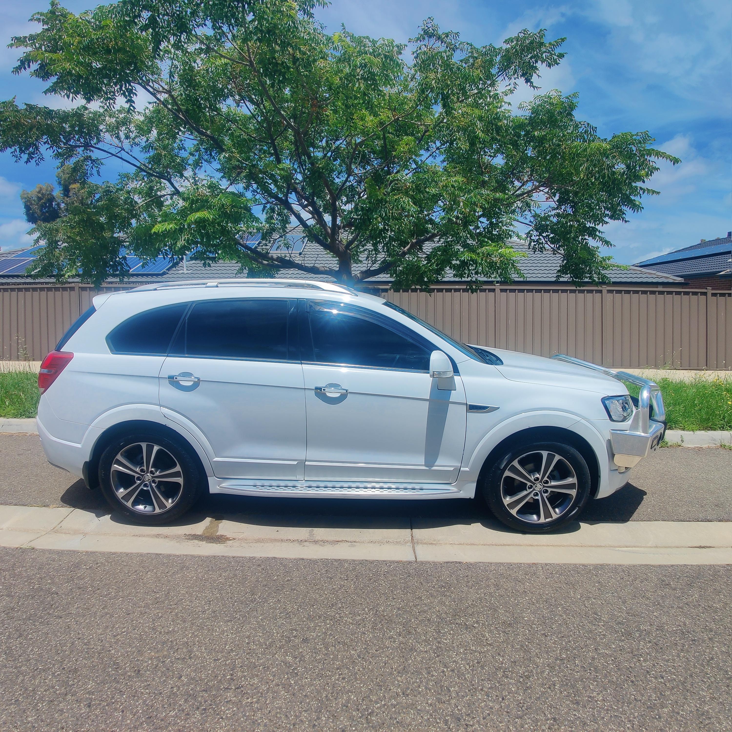 Holden CAPTIVA 2017 in Cobblebank