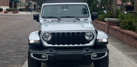 Jeep Gladiator 2024