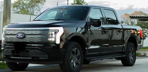 Ford F-150 Lightning 2025