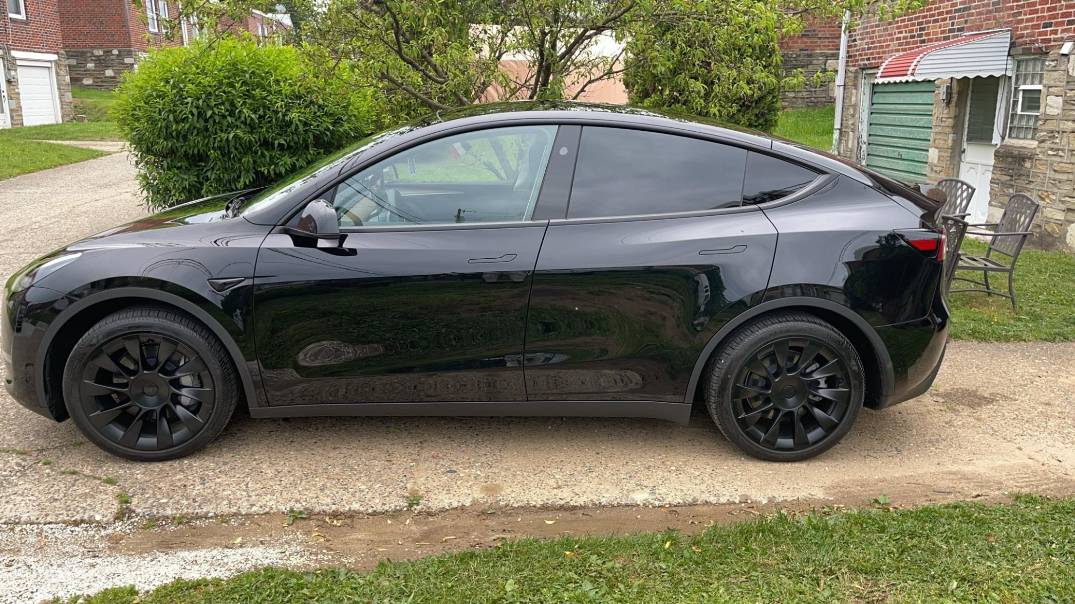 Tesla Model Y 2024 in 
