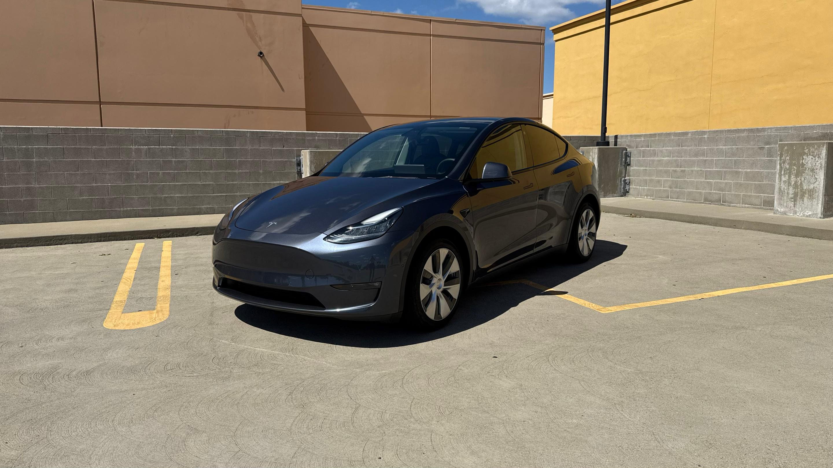 Tesla Model Y 2022 in Citrus Heights, CA