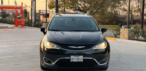 Chrysler Pacifica 2019