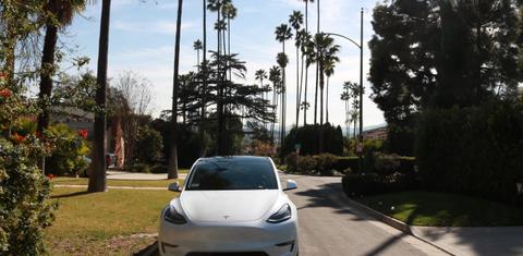 Tesla Model Y 2023