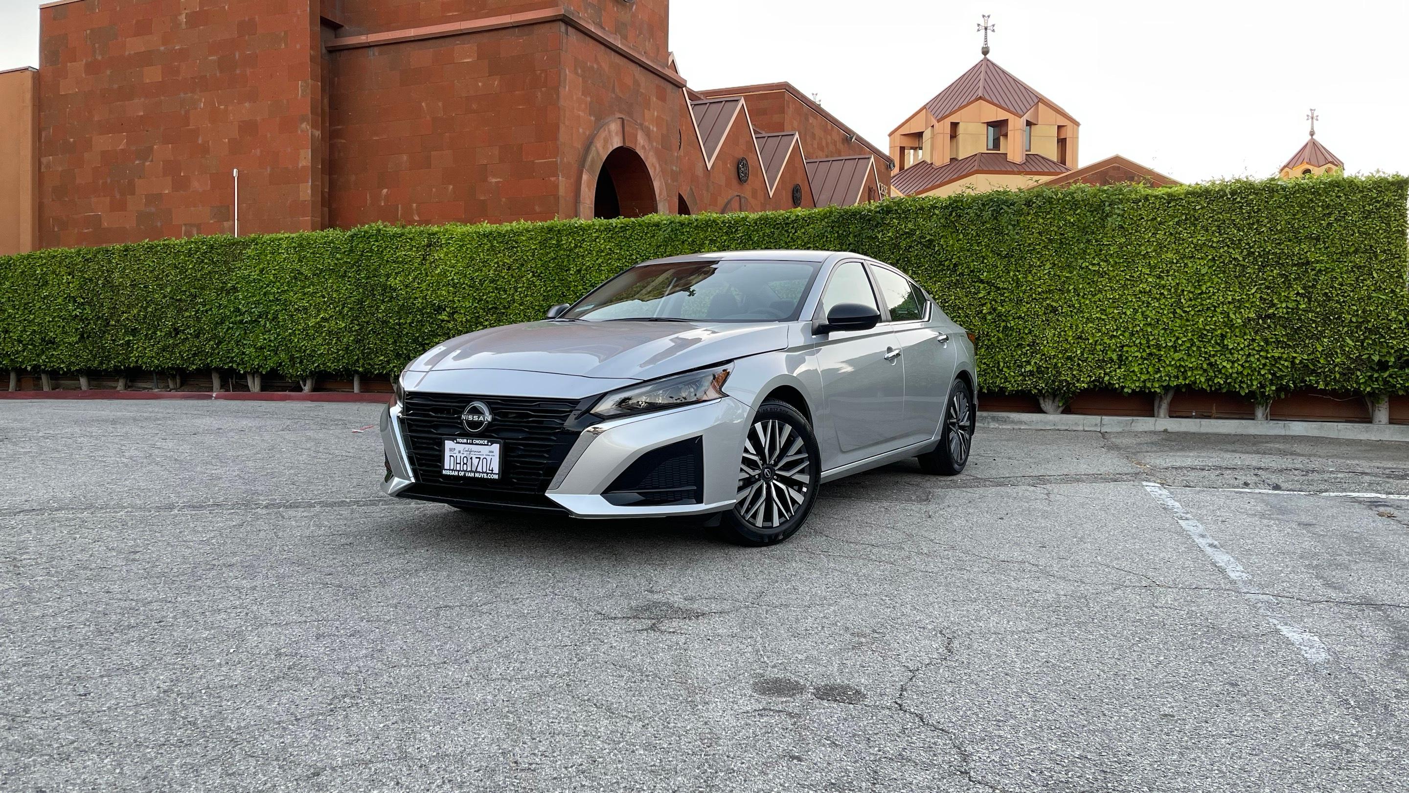 Nissan Altima 2024 in Burbank, CA