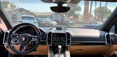Porsche Cayenne 2016