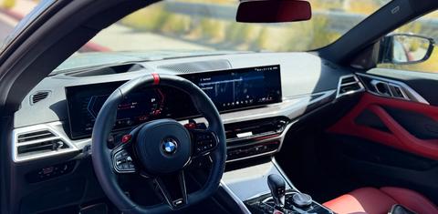 BMW M4 2025