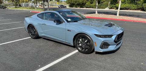 Ford Mustang 2024