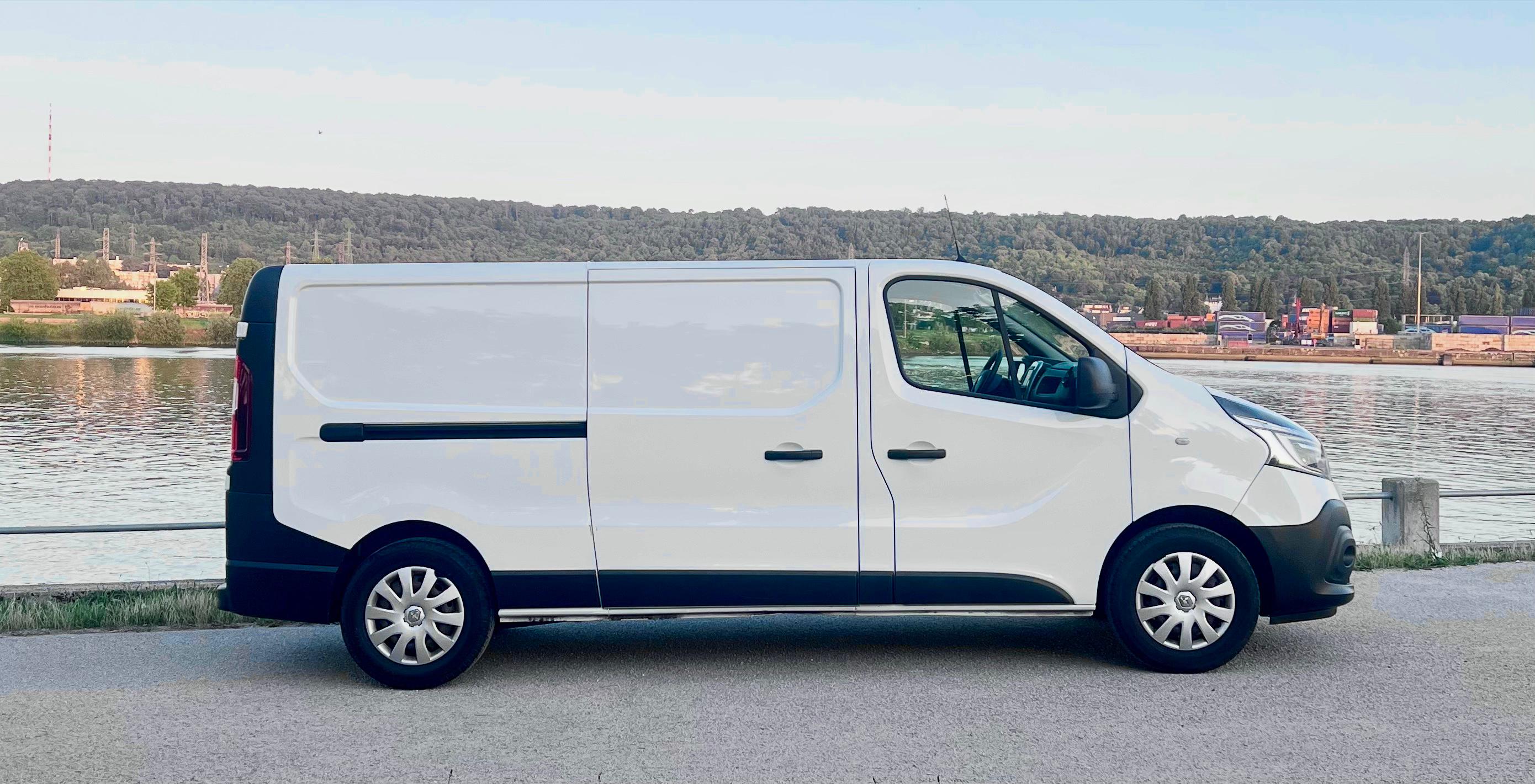 Renault TRAFIC III 2020 à Rouen