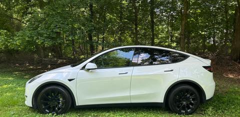 Tesla Model Y 2021