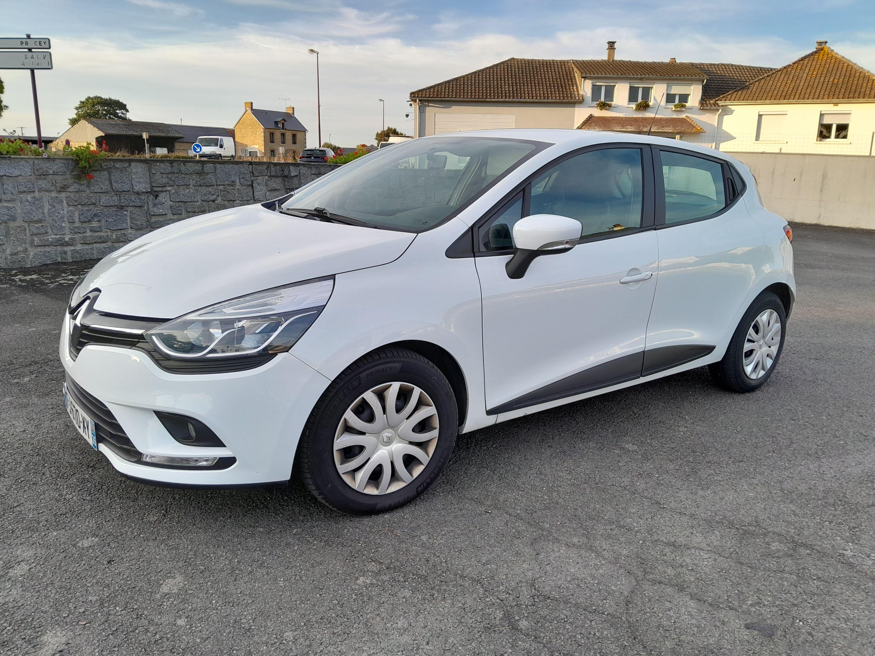Renault CLIO IV SOCIETE 2019 à Juilley