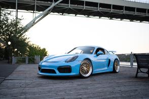 Porsche Cayman car