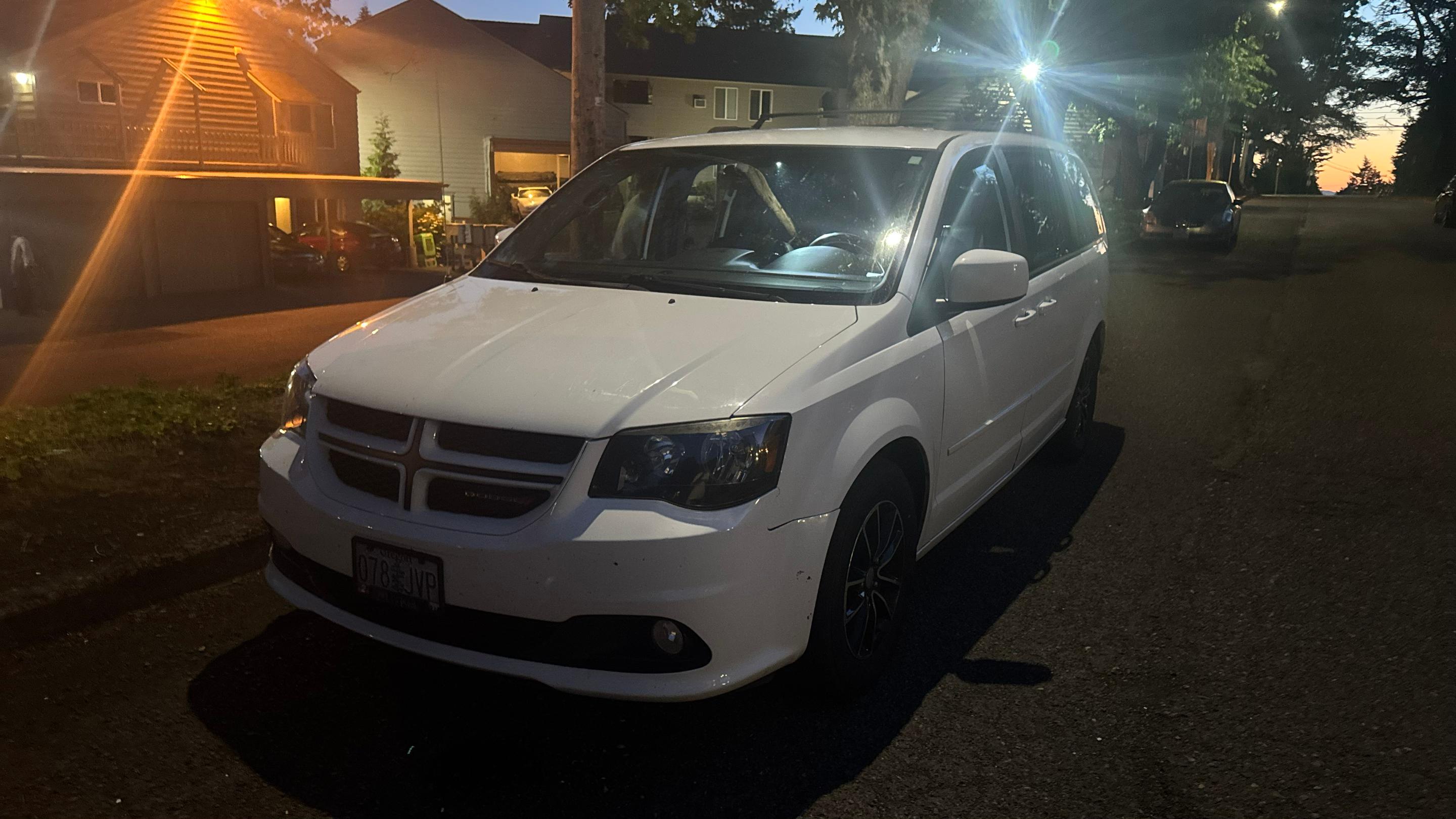 Dodge Grand Caravan 2016 in Portland, OR