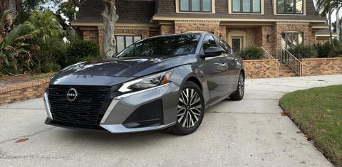 Nissan Altima 2024
