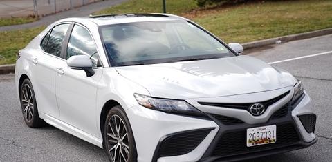 Toyota Camry 2023