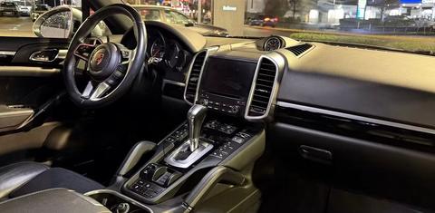 Porsche Cayenne 2017