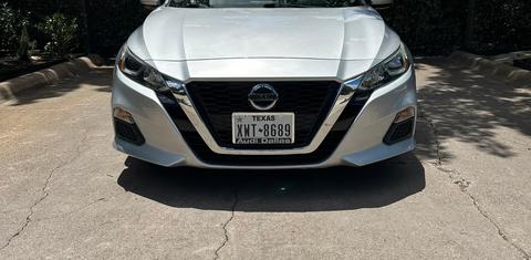 Nissan Altima 2025