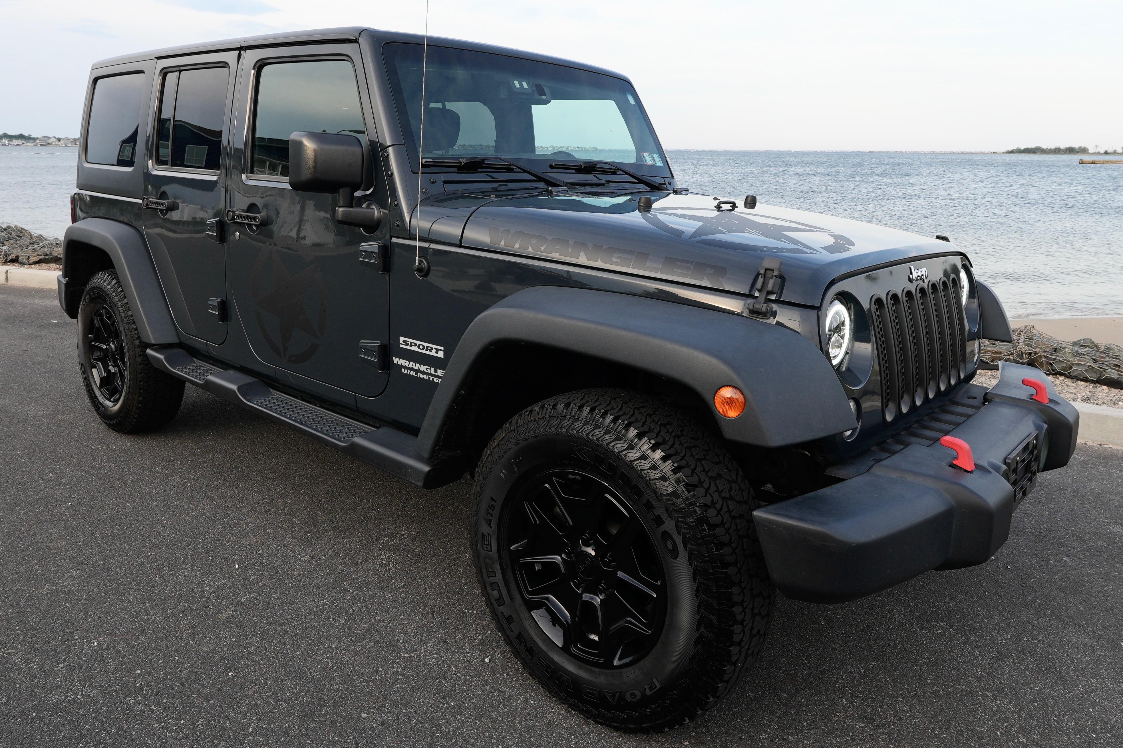 Jeep Wrangler Unlimited 2017 in Toms River Township, NJ