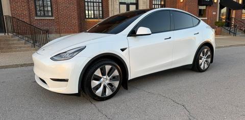 Tesla Model Y 2021