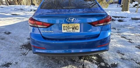 Hyundai Elantra 2017