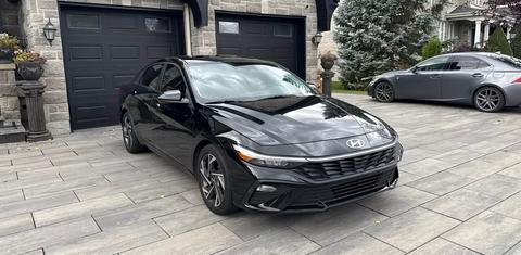 Hyundai Elantra 2025