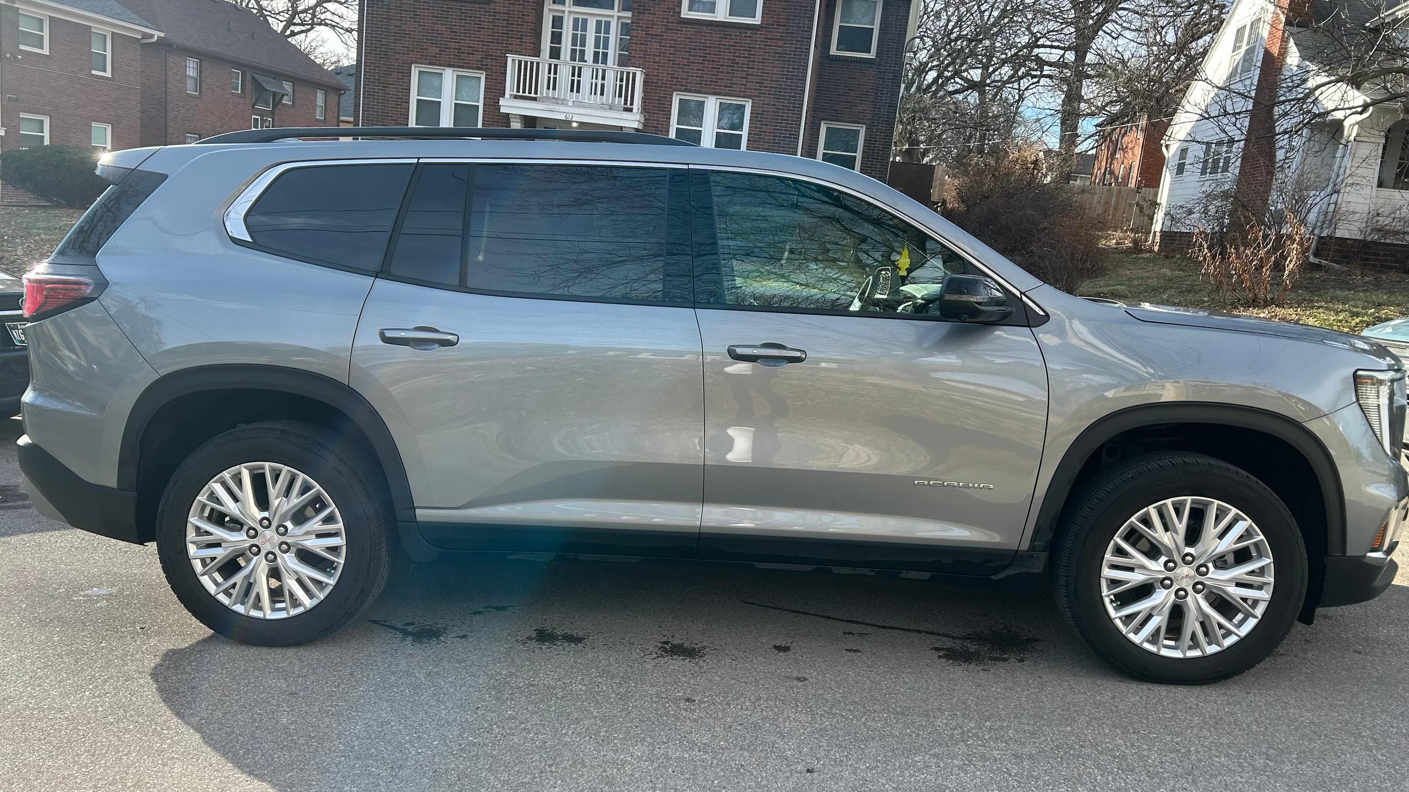 GMC Acadia 2025 in Des Moines, IA