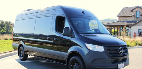 Mercedes-Benz Sprinter 2025