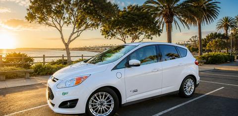 Ford C-Max Energi 2013