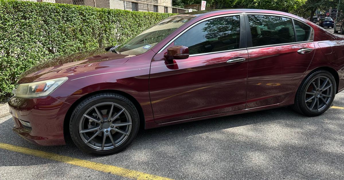 Honda Accord 2014 rental in Brooklyn, NY by Kari L. Turo