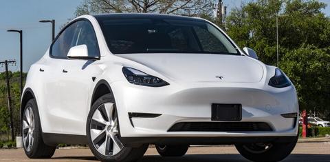 Tesla Model Y 2024