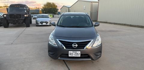 Nissan Versa 2017
