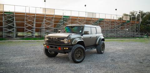 Ford Bronco 2024