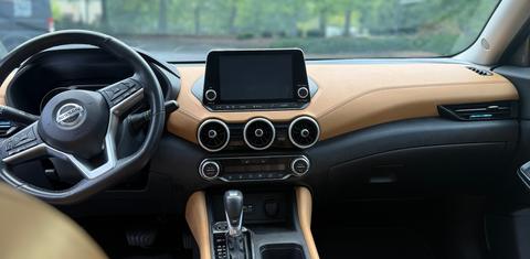 Nissan Sentra 2020