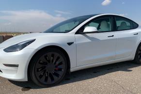 Tesla Model 3 2021 à Calgary