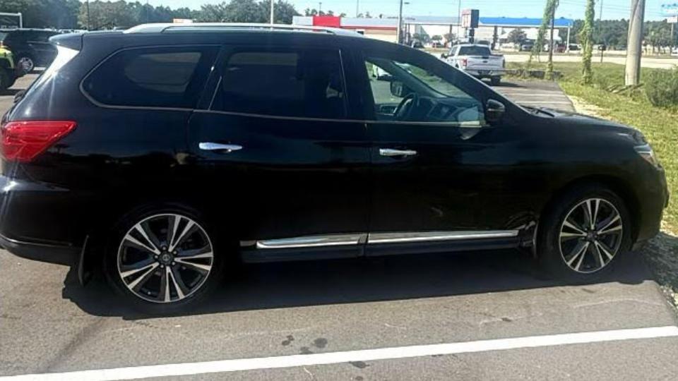 Nissan Pathfinder 2017 in Biloxi, MS