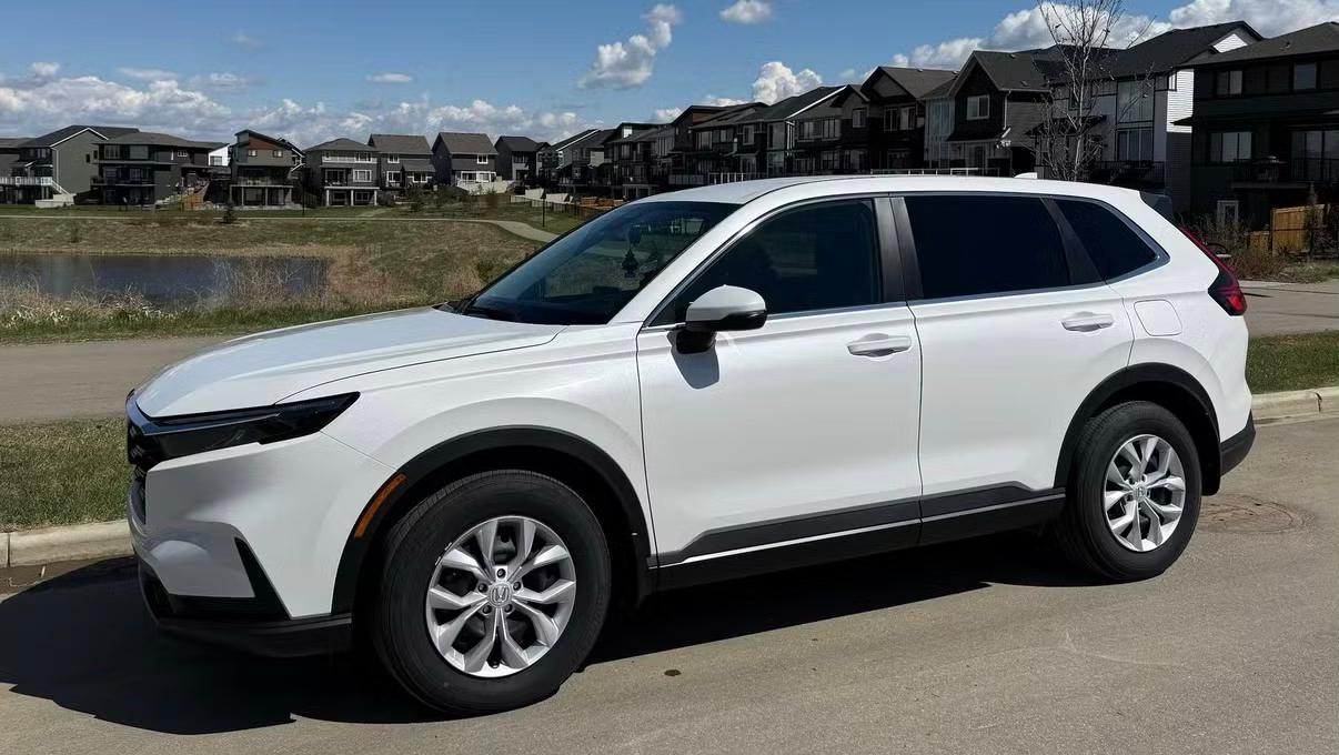 Honda CR-V 2025 in Edmonton, AB