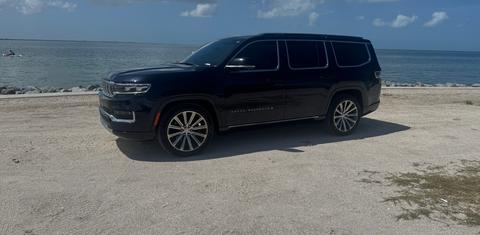 Jeep Grand Wagoneer 2023