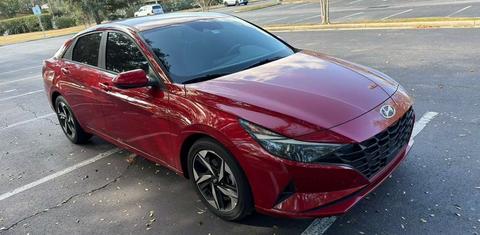 Hyundai Elantra 2023