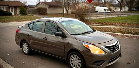 Nissan Versa 2015