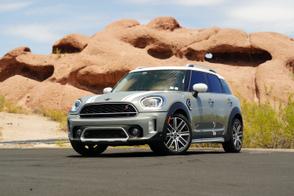 Mini Countryman car